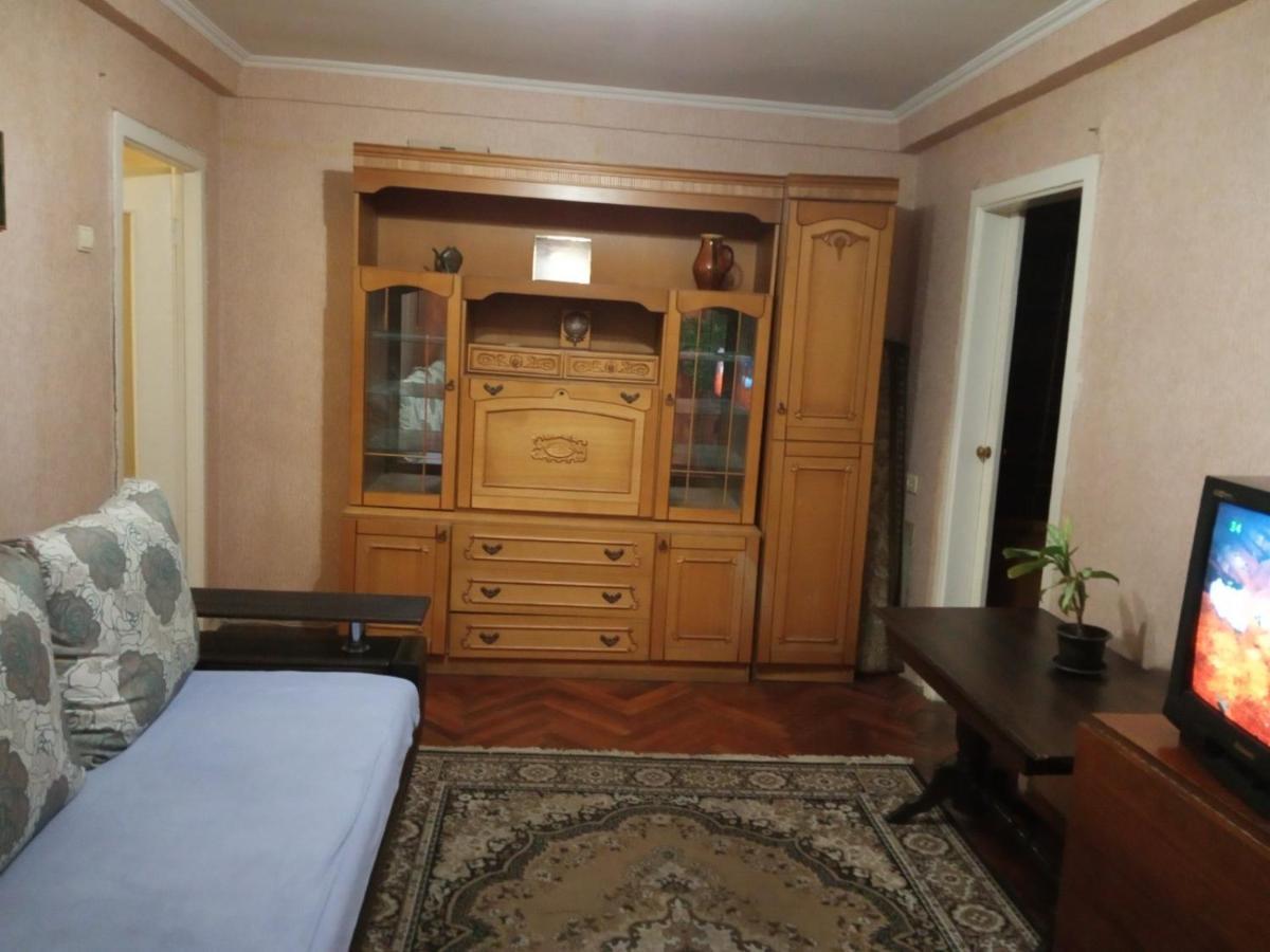 1К Квартира Бульвар Котляревського, Бульвар Праці Буд 1 Kiev Dış mekan fotoğraf